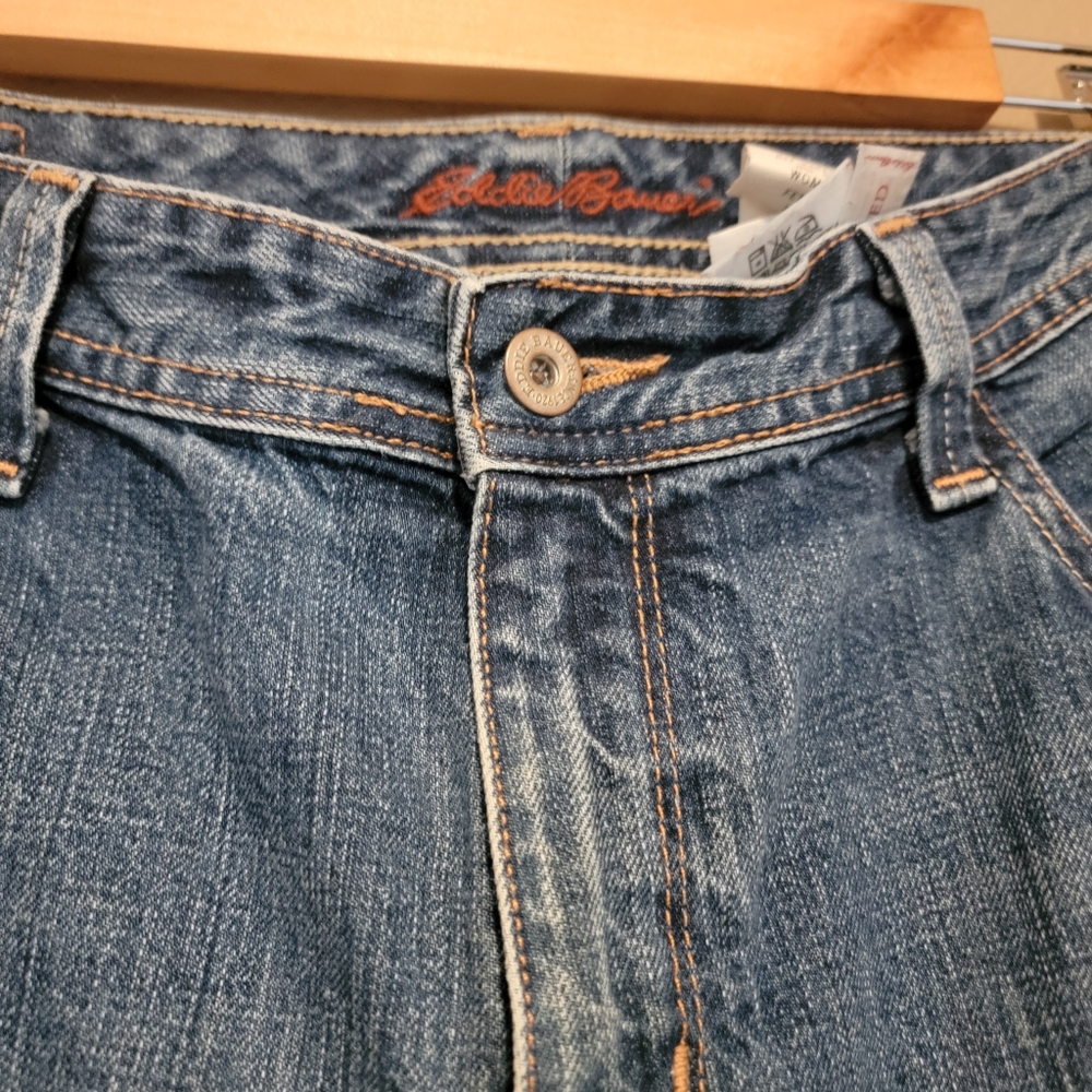 Eddie Bauer Womans Boot Cut Jeans Mid-Rise Size 10 - Picture 3 of 5